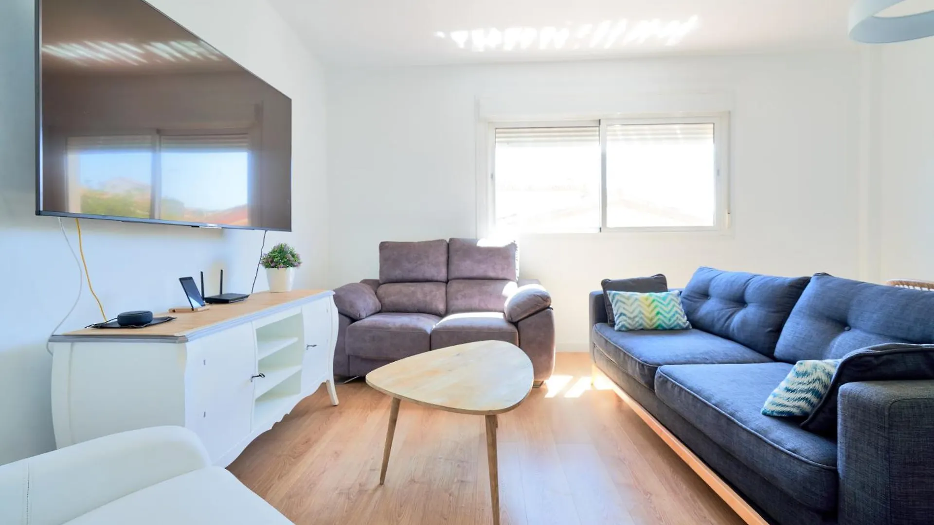 Hébergement de vacances Penthouse Near Beach And Malaga Town Also Monthly Hire And Long Term Rental Car Available